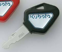 Kubota-Schluessel-Rot